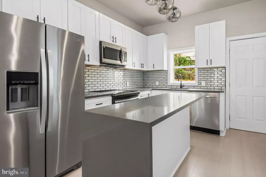 2318 N 31ST ST, Philadelphia, PA 19132