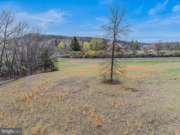 Berkeley Springs, WV 25411,2218 VALLEY ROAD