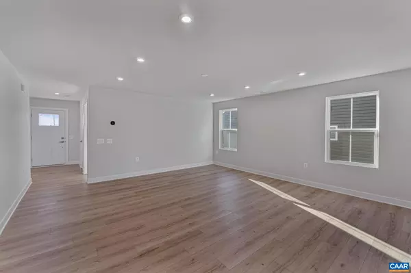 Barboursville, VA 22923,139 WHITE SANDS BLVD