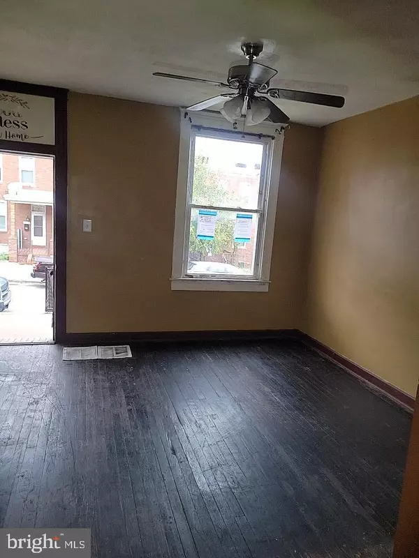 Baltimore, MD 21213,3011 KENYON AVE