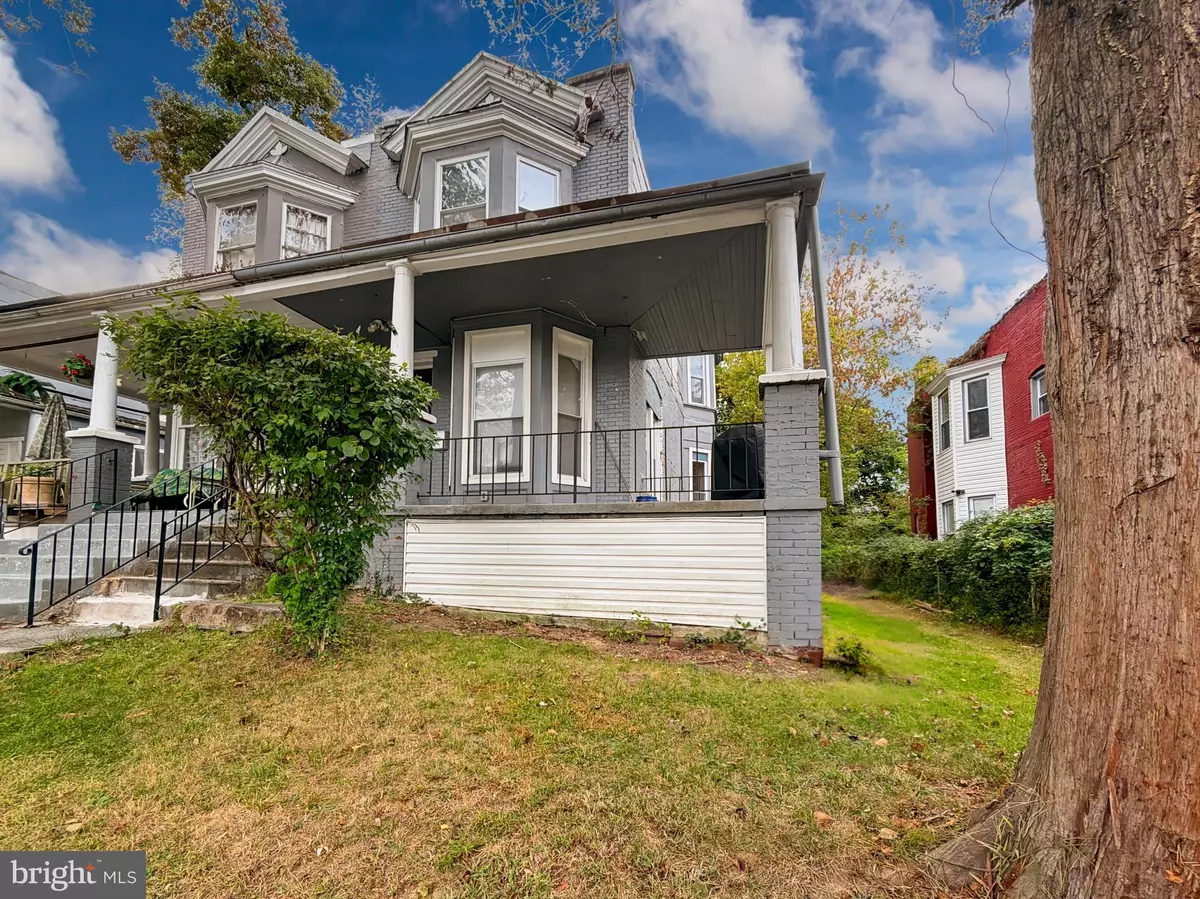 Baltimore, MD 21216,2210 LYNDHURST AVE