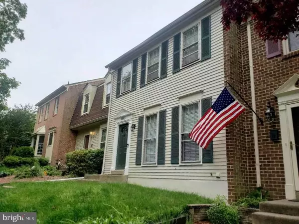 3895 BRADWATER ST, Fairfax, VA 22031