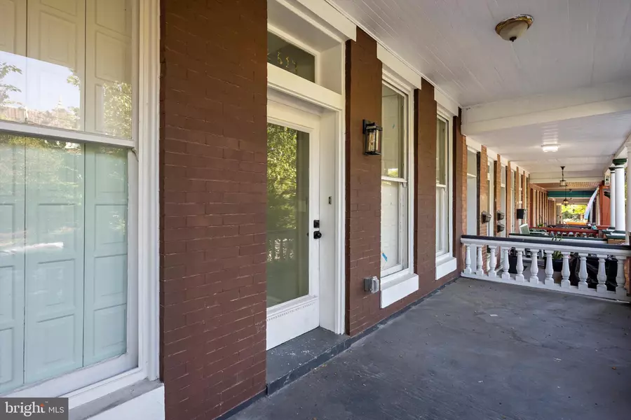 2619 N CALVERT ST, Baltimore, MD 21218