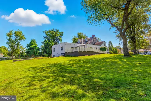 Upper Chichester, PA 19061,1834 MEETINGHOUSE RD #1458