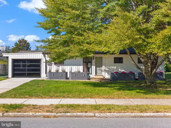 2166 YALE AVE, Camp Hill, PA 17011