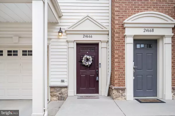 Aldie, VA 20105,24666 BUTTONBUSH TER