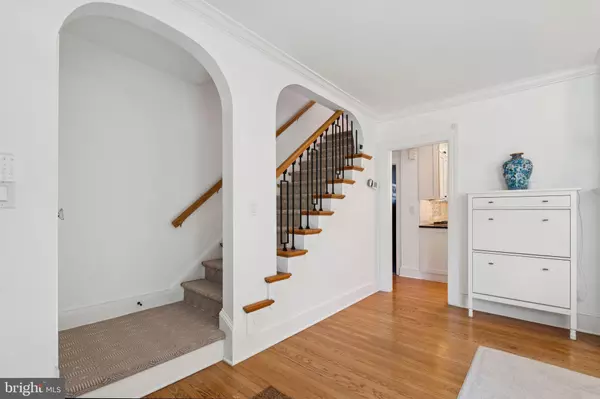 Falls Church, VA 22042,601 HILLWOOD AVE