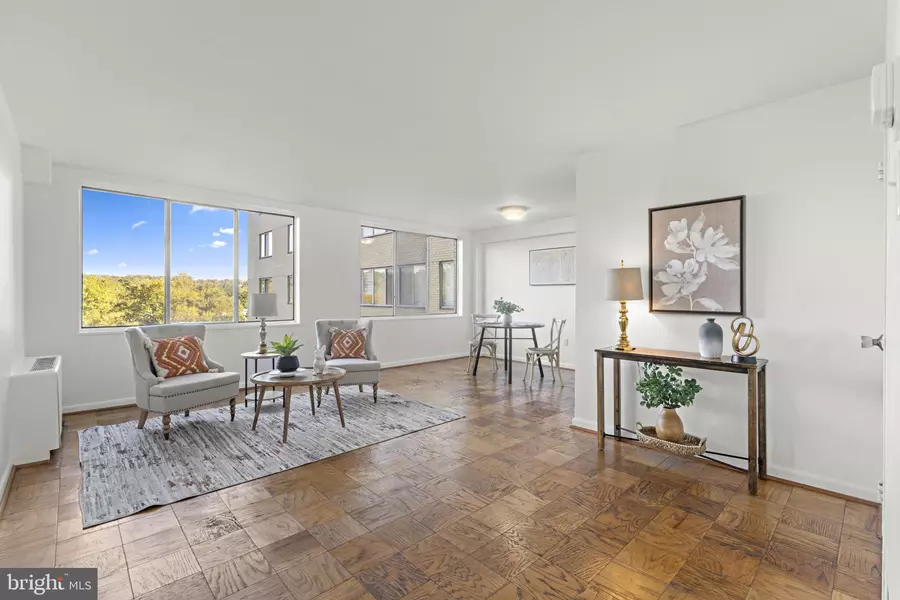 6641 WAKEFIELD DR #506, Alexandria, VA 22307