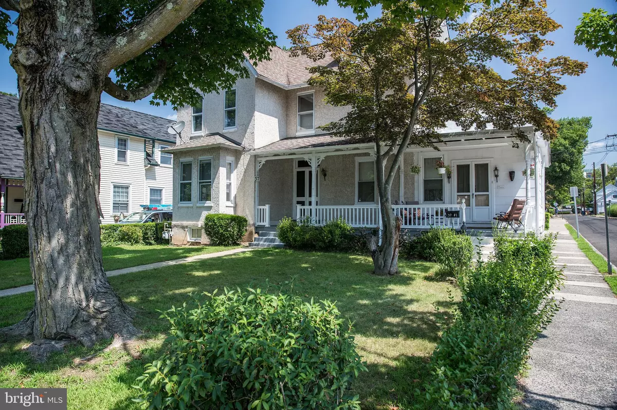 Doylestown, PA 18901,37 N CLINTON ST #A