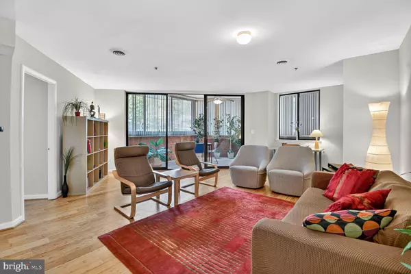 Arlington, VA 22201,1001 N VERMONT ST #102