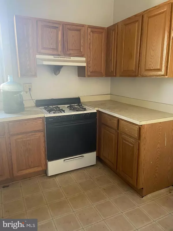 Washington, DC 20018,2622 RHODE ISLAND AVE NE