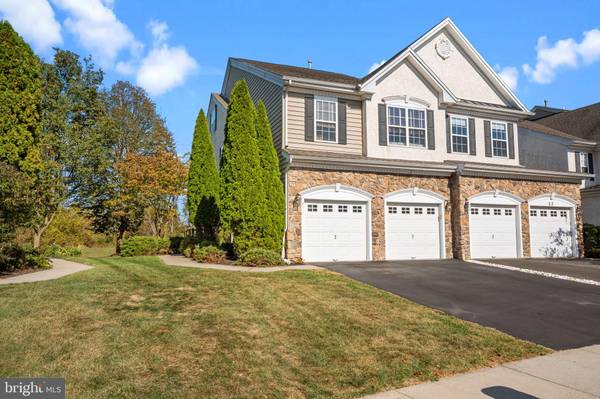 25 WELLINGTON RD, Newtown, PA 18940