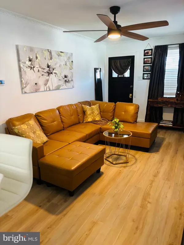 Hamilton, NJ 08610,34 SEWELL AVE