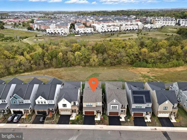 Ashburn, VA 20148,43221 GREELEY SQ