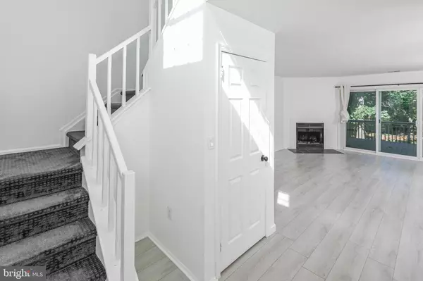 Somerset, NJ 08873,169 BECKET PL