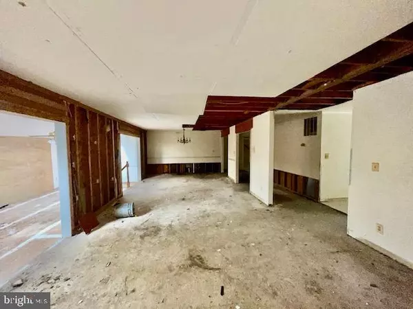Fort Washington, MD 20744,1103 SANDY BAR DR