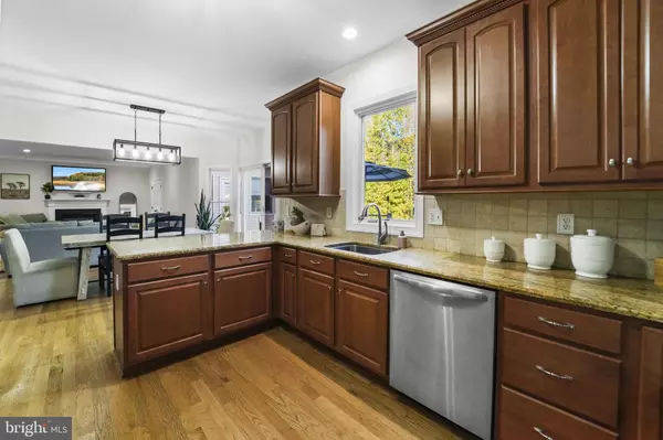 Allentown, NJ 08501,9 WOODFIELD LANE