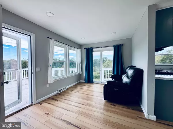 Winchester, VA 22602,220 SNAPPY LN