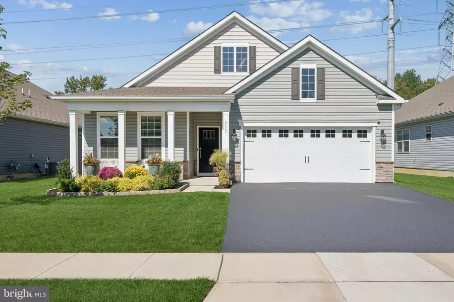 213 CONGRESSIONAL CT, Moorestown, NJ 08057