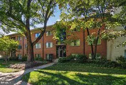 Rockville, MD 20852,10404 ROCKVILLE PIK #401