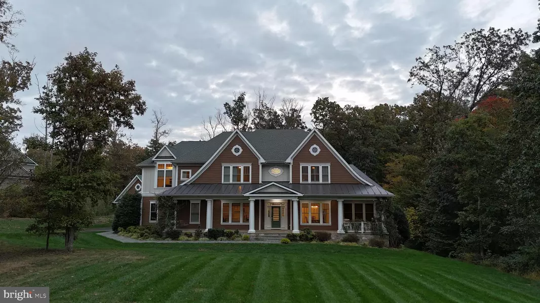 5800 FOX CHAPEL ESTATES DR, Fairfax, VA 22030