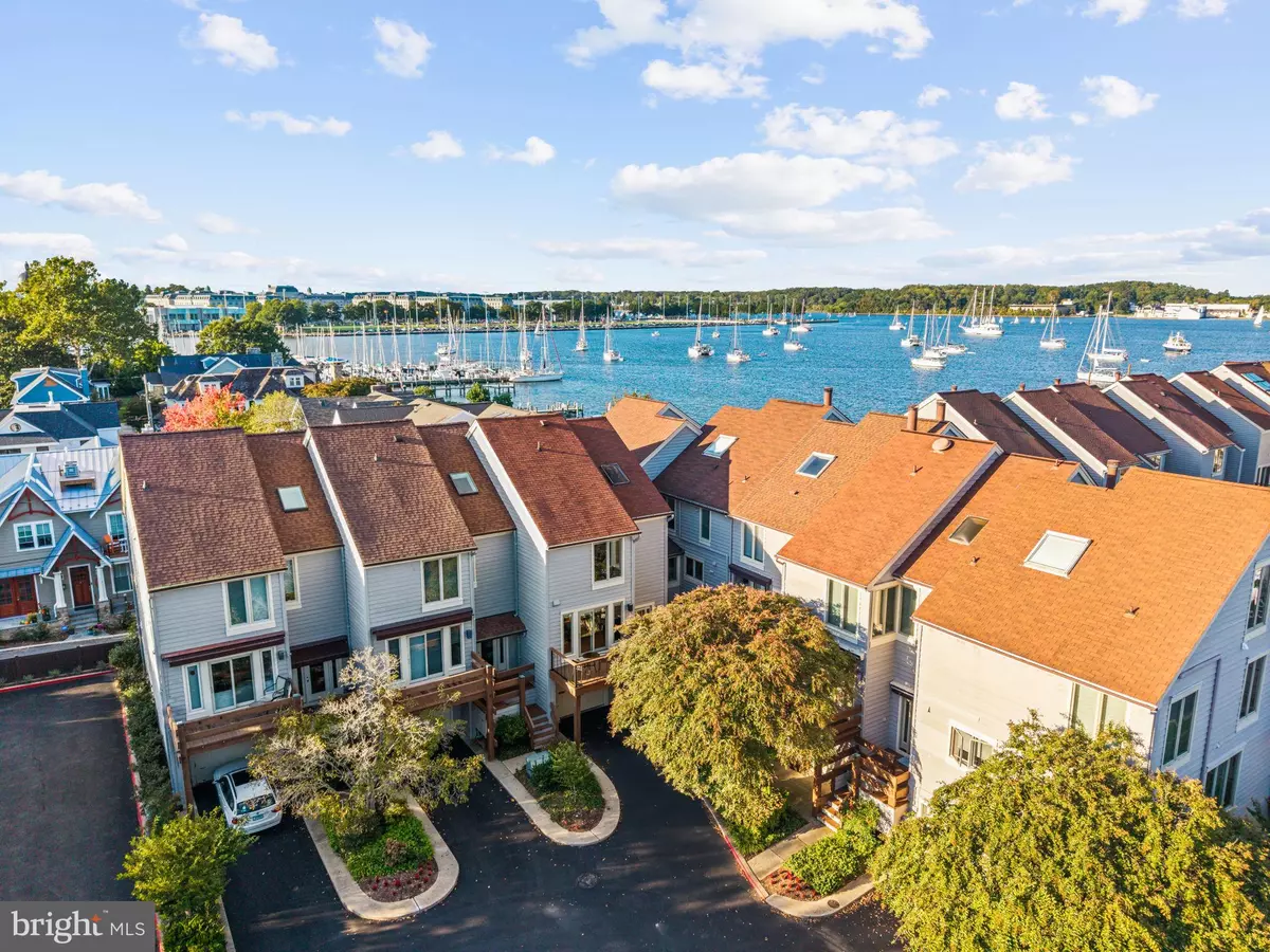 Annapolis, MD 21403,48 CHESAPEAKE LNDG