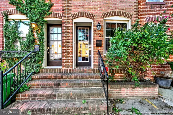 2527 FOSTER AVE, Baltimore, MD 21224