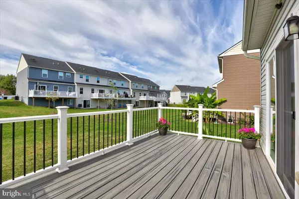 1050 MOSCARIELLO LN, Royersford, PA 19468