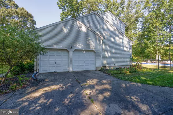 Newfield, NJ 08344,320 STOTESBURY AVE