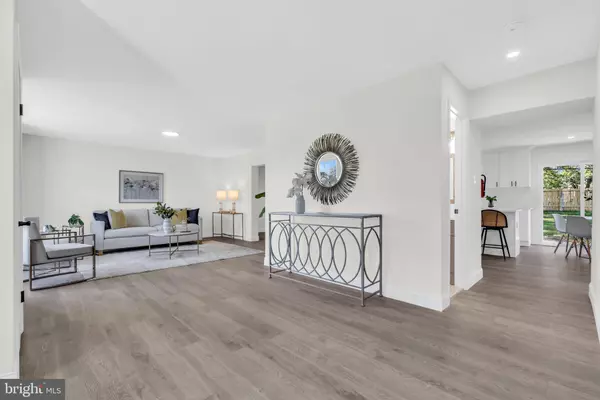 Sicklerville, NJ 08081,45 ABERDALE LN