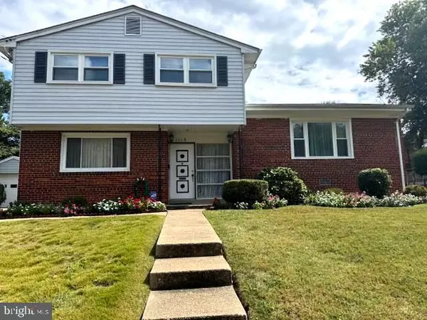 Hyattsville, MD 20783,1113 BURKETON RD