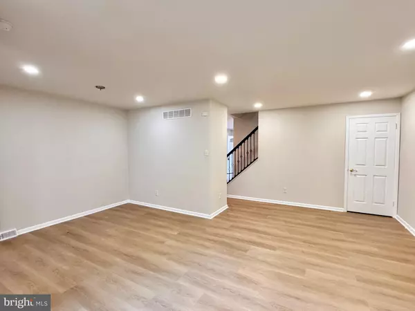 Wilmington, DE 19808,4800 SUGAR PLUM CT