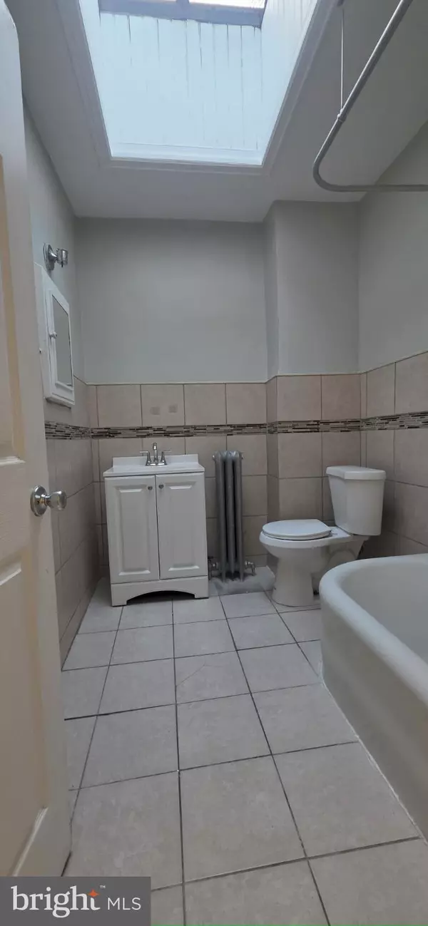 Philadelphia, PA 19124,1611 ALLENGROVE ST #2ND FLOOR