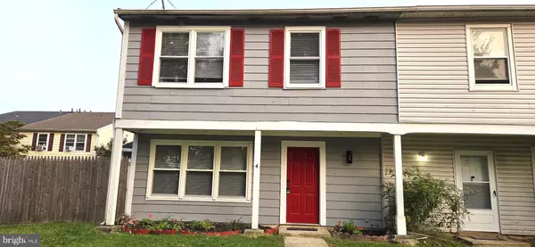 4 LOGAN CT, Sicklerville, NJ 08081