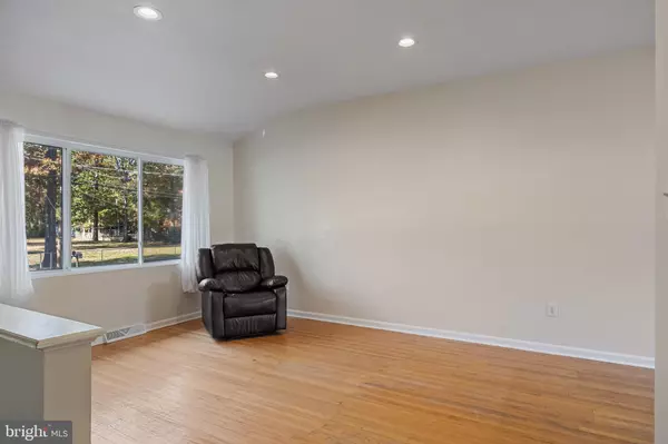 Browns Mills, NJ 08015,409 FLORIDA TRL