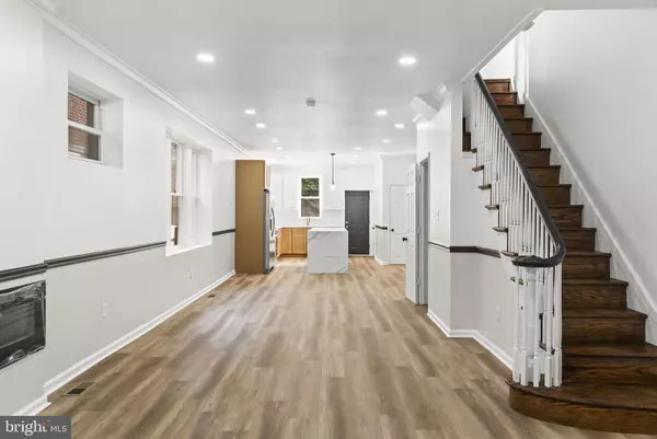 Philadelphia, PA 19141,1012 LINDLEY AVE