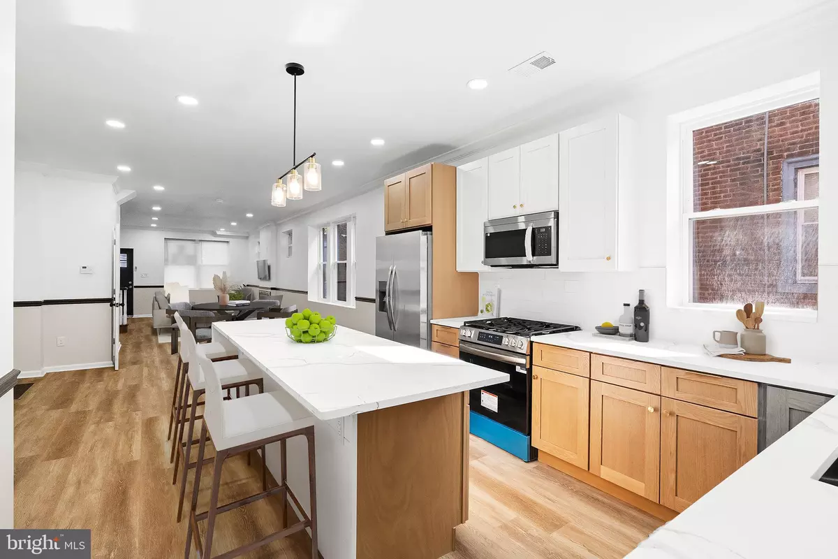 Philadelphia, PA 19141,1012 LINDLEY AVE