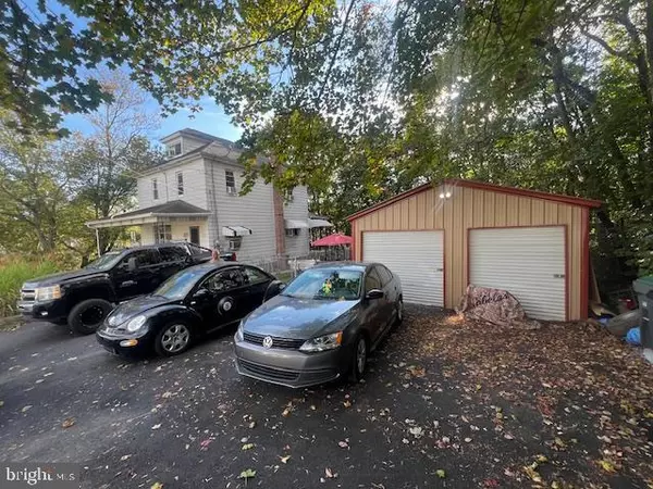 212 KIMBER ST, New Philadelphia, PA 17959