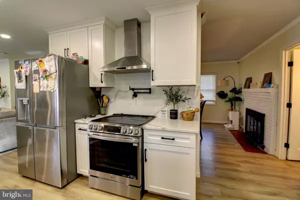 Culpeper, VA 22701,530 MIMOSA ST