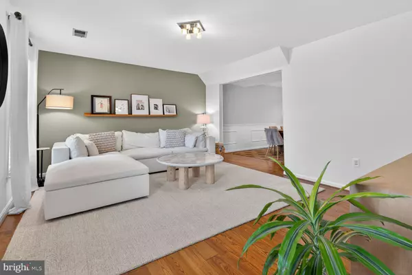 Arlington, VA 22201,2607 WASHINGTON BLVD