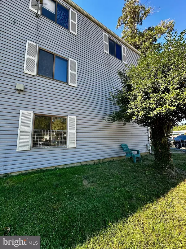 Arlington, VA 22204,606 S GLEBE RD