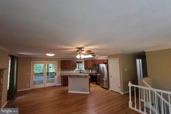 Welcome, MD 20693,8798 GUNSTON RD