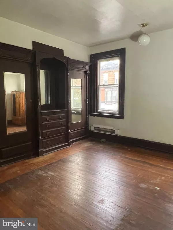 Philadelphia, PA 19140,3218 N 15TH ST