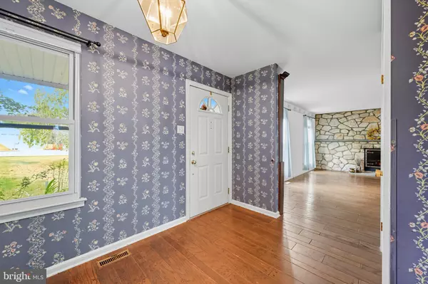 Lansdale, PA 19446,2015 CREEK WAY