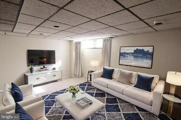 Dundalk, MD 21222,7518 LAWRENCE RD