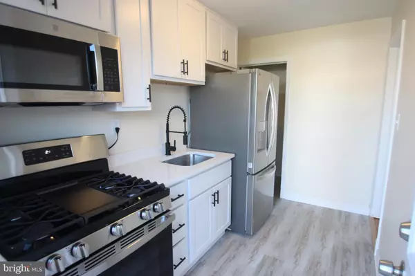 Dundalk, MD 21222,7518 LAWRENCE RD