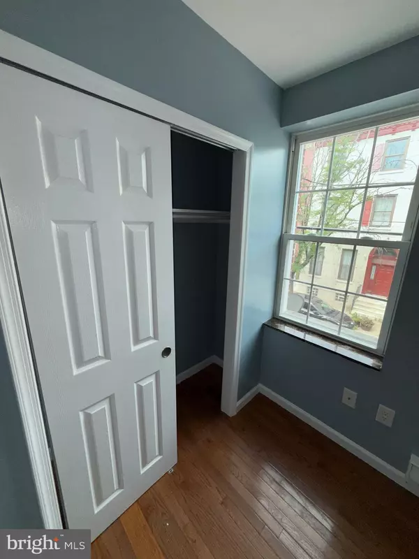 Philadelphia, PA 19147,1529 S 5TH ST #2