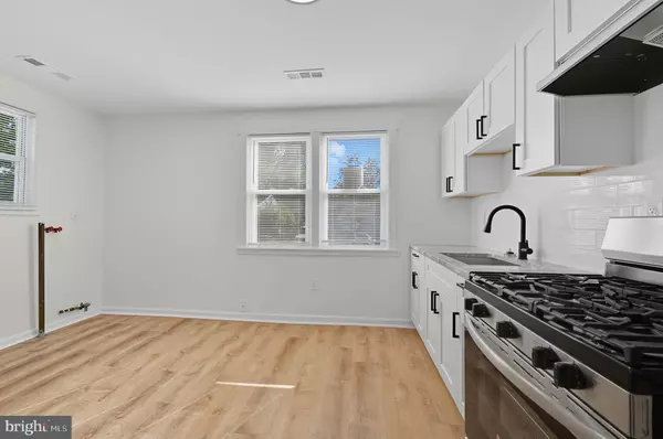 Wallingford, PA 19086,705 DOVER CT