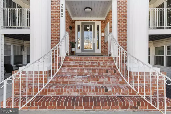 Bel Air, MD 21015,202 BURKWOOD CT #3C