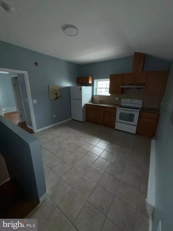 Philadelphia, PA 19147,1529 S 5TH ST #3